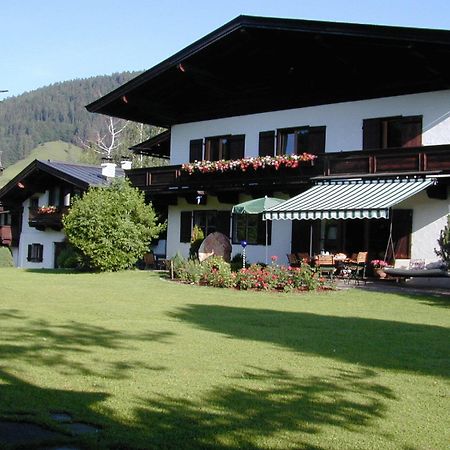 Pension Landhaus Gasteiger Kitzbühel Dış mekan fotoğraf